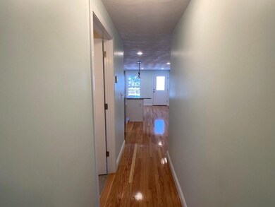 21 Hood St unit B, Lynn, MA 01905 - photo 4