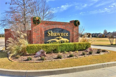 Enjoy living steps away from the golf course, coun