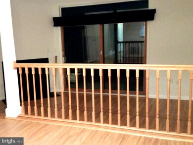 18028 Olde Port Ln, Triangle, VA 22172 - photo 6