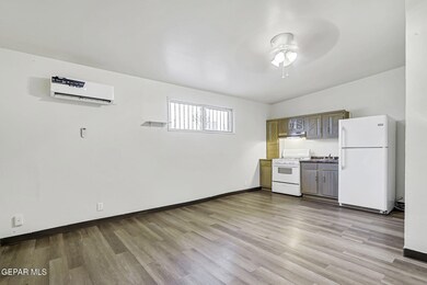 3615 Pershing Dr unit 3, El Paso, TX 79903 - photo 4