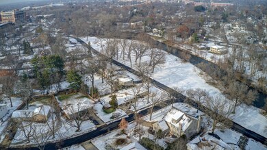 29 Meisinger Ln, Naperville, IL 60540 - photo 6