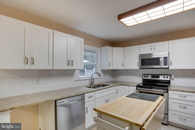 23702 W Patuxent Beach Rd, California, MD 20619 - photo 7