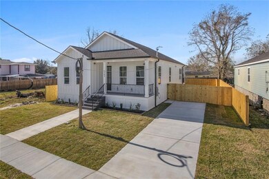 5142 Desire Dr, New Orleans, LA 70126 - photo 2