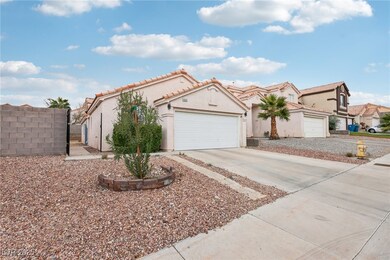 9333 Jumpin Juniper Ave, Las Vegas, NV 89129 - photo 2
