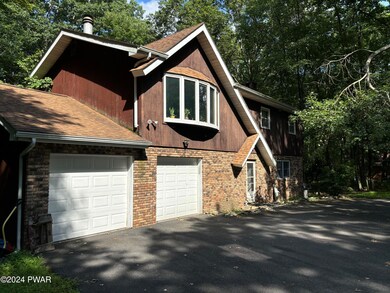 141 Friendship Dr, Hawley, PA 18428 - photo 2