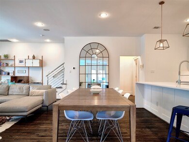 2007 Brun St unit C, Houston, TX 77019 - photo 7