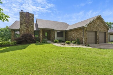 1806 Breezy Point Ln, Kimberling City, MO 65686 - photo 3