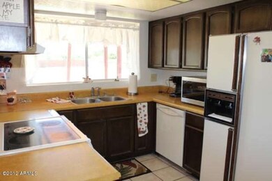 933 E Gunstock Rd, Chandler, AZ 85286 - photo 5