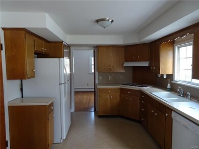 2328 East Blvd, Bethlehem, PA 18017 - photo 3