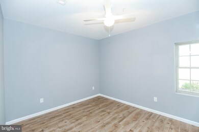 13411 Windy Meadow Ln, Silver Spring, MD 20906 - photo 5