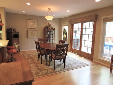 4810 Cedar Dr unit 96, West Des Moines, IA 50266 - photo 4