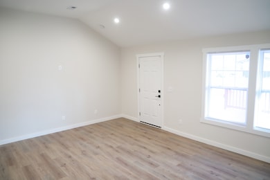 4908 E 18th St, Indianapolis, IN 46218 - photo 6