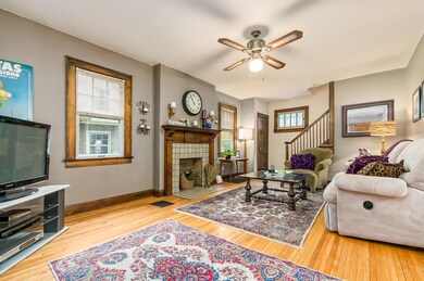 4_LivingRoom