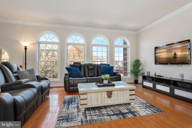 16456 Steerage Cir, Woodbridge, VA 22191 - photo 6