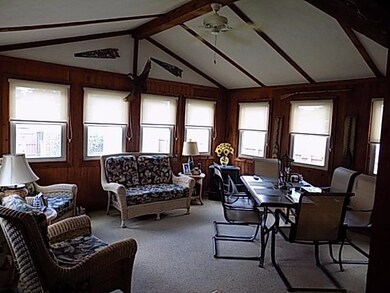 3422 Franklin Ave, Highland, IN 46322 - photo 4