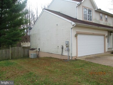 7109 Willow Hill Dr, Capitol Heights, MD 20743 - photo 3