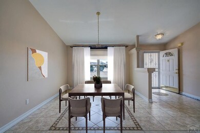 Virtually staged eating space
