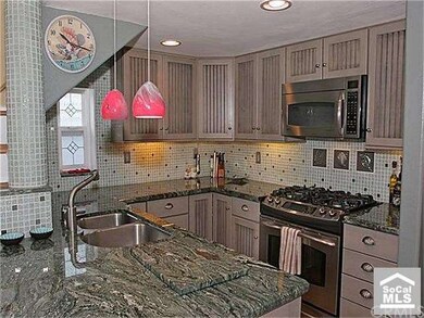 Gourmet Kitchen