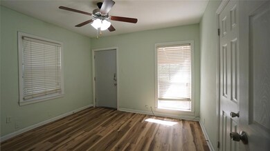 228 E Boyd St, Bonham, TX 75418 - photo 7