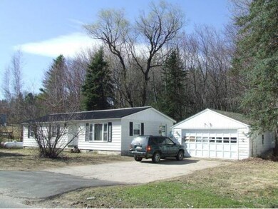 2 HOMES ON ONE LOT!!