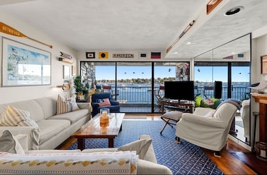 41 Wharf Path unit 41, Marblehead, MA 01945 - photo 4