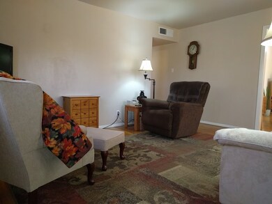1411 Jackson Ave, Alamogordo, NM 88310 - photo 2