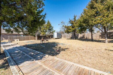 409 Hilre Dr, Sherman, TX 75092 - photo 4