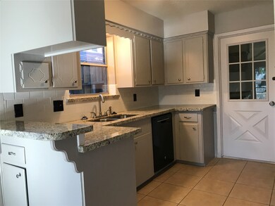 29415 Loddington St, Spring, TX 77386 - photo 4