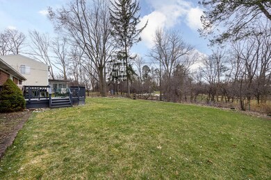 2376 Mulberry Rd, Bloomfield Hills, MI 48302 - photo 3