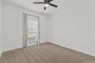 1015 Timbercrest Dr, Pleasanton, TX 78064 - photo 6