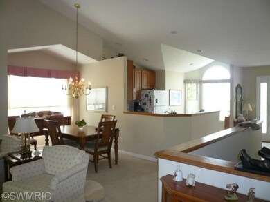 1936 Dunlin Ct NE, Grand Rapids, MI 49505 - photo 6