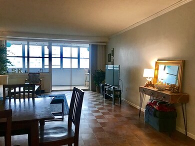 9 Hawthorne Place unit 4R, Boston, MA 02114 - photo 3