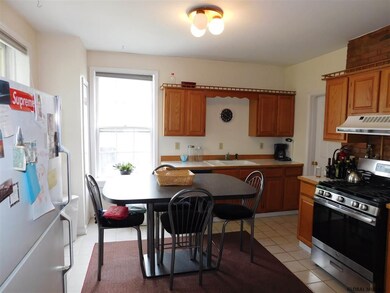 156 Caroline St unit 2E, Saratoga Springs, NY 12866 - photo 4