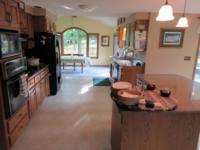 9633 Homestead Rd, Roanoke, IN 46783 - photo 7