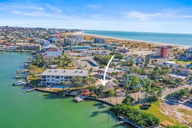 11921 Lagoon Ln, Treasure Island, FL 33706 - photo 6