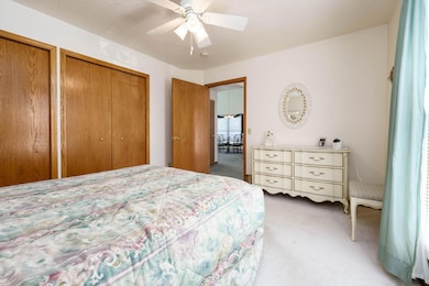 Hunters_Place_2911_Kalamazoo_49048-4