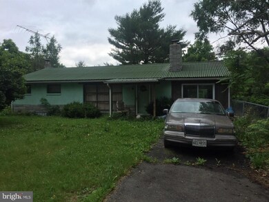 13515 Orchard Ridge Rd, Hancock, MD 21750 - photo 2