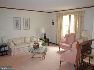 9050 Dumhart Rd, Laurel, MD 20723 - photo 3