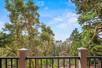 250 Forest Ridge Rd unit 45, Monterey, CA 93940 - photo 2