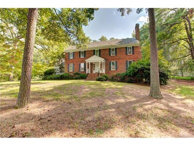 10701 Cherokee Rd, Midlothian, VA 23113 - photo 3