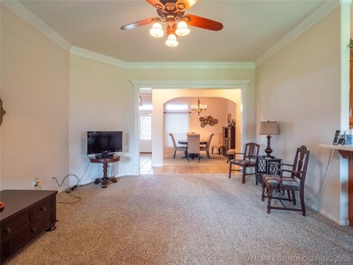 1010 E Reynolds Rd, McAlester, OK 74501 - photo 6