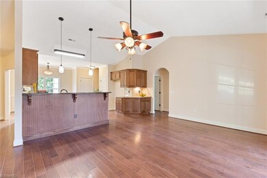 800 Byrd Rd, Granite Quarry, NC 28146 - photo 6