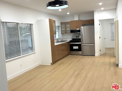 2115 Venice Blvd unit 1/2, Los Angeles, CA 90006 - photo 3