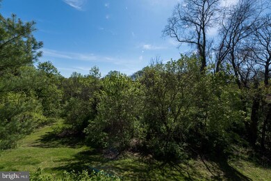 218 Windsor Ct unit 218, Glen Mills, PA 19342 - photo 3