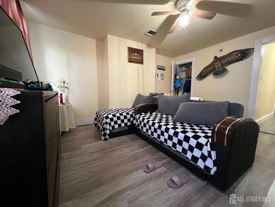 109 Washington St unit 2, Perth Amboy, NJ 08861 - photo 3