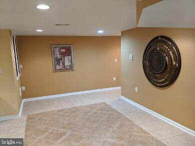 7703 Wingate Dr, Glenn Dale, MD 20769 - photo 2