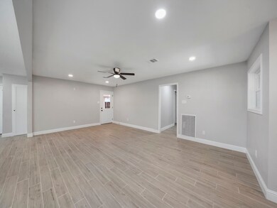 3844 Avenue O, Rosenberg, TX 77471 - photo 6