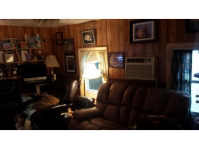 235 Dearborn Rd unit 3, Pembroke, NH 03275 - photo 4