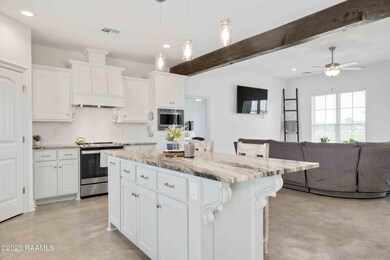 145 Hummingbird Rd-12