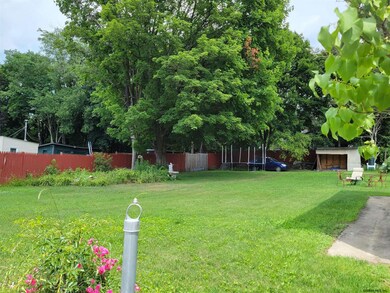 127 Pine St, Corinth, NY 12822 - photo 4